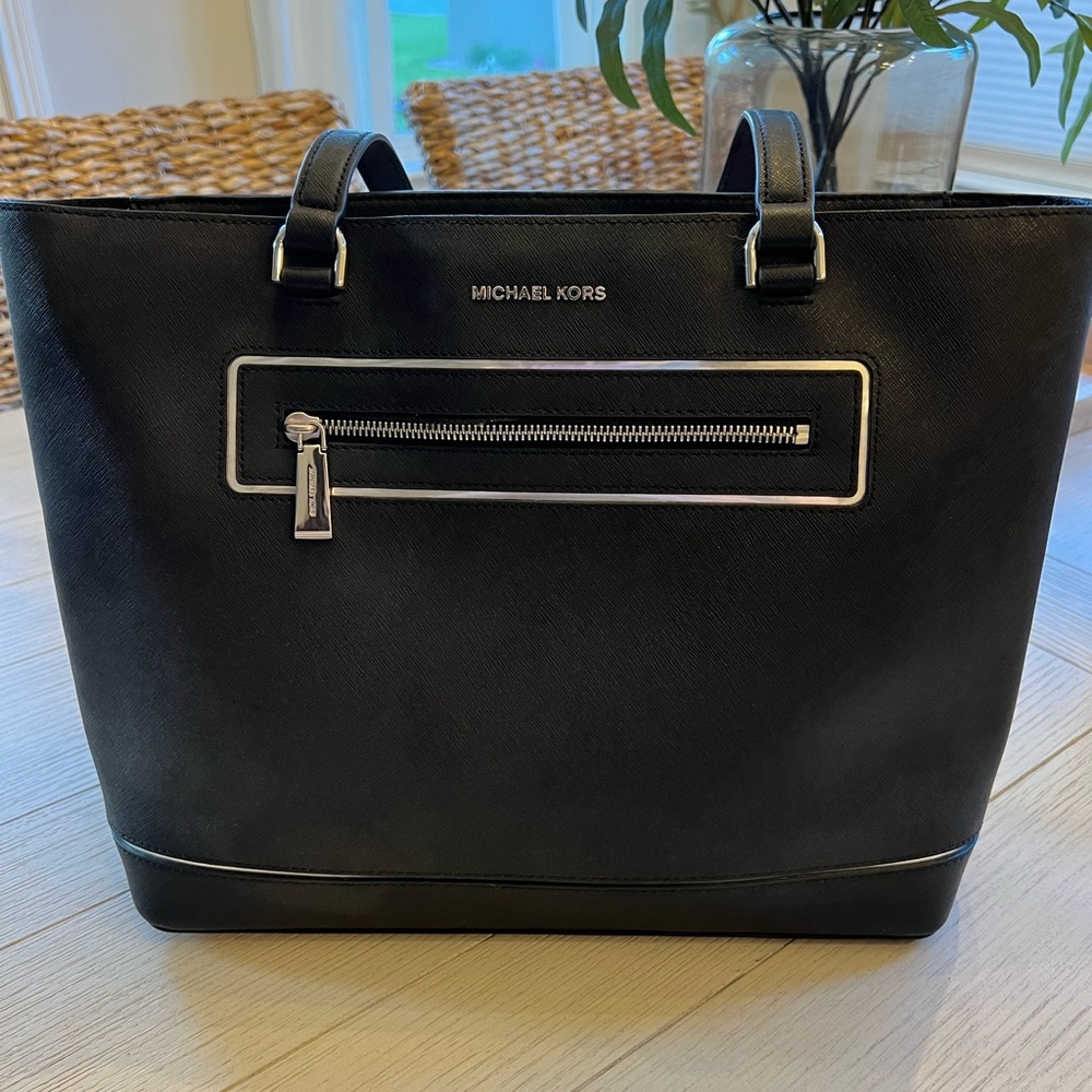 Large Michael Kors Tote